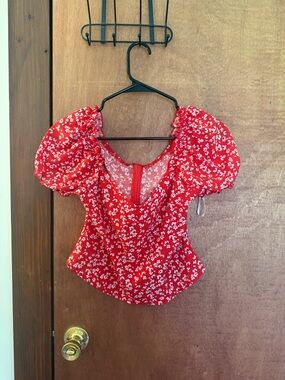 Red Floral Puff Sleeve Women's Top